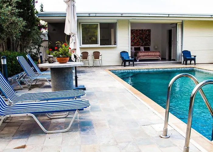 アパート Idyllic With Private Pool *