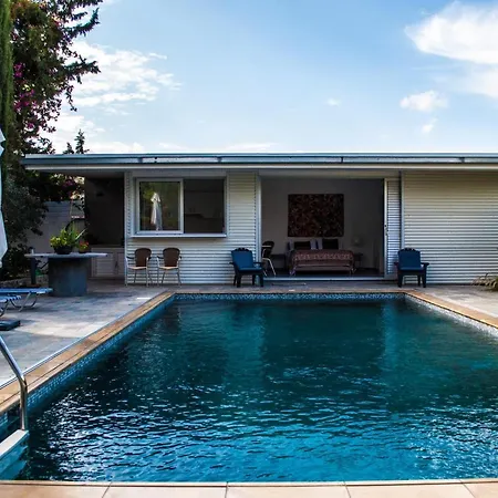 Daire Idyllic With Private Pool Lefkoşa