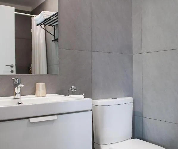 Idyllic With Private Pool Апартаменты Никосия