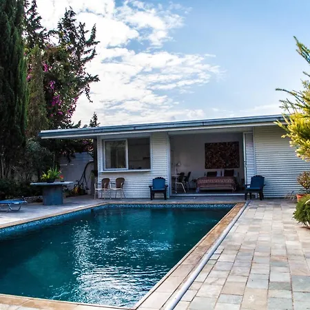 Idyllic With Private Pool * Nicosia